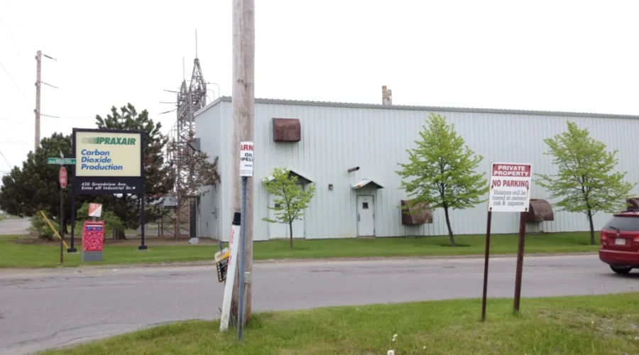 Leak Of Carbon Dioxide On East Side