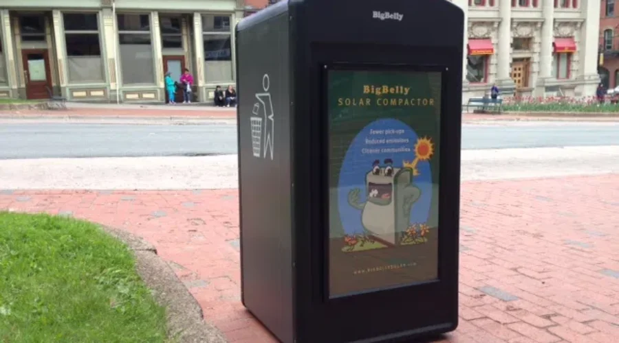 Hi-Tech Trash Cans In The Uptown