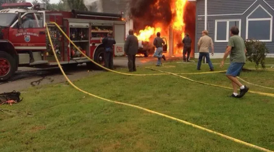 Man Crashes Truck Into Nackawic Fire Hall