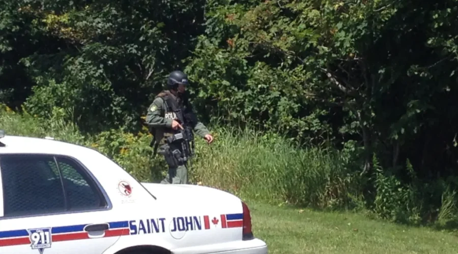VIDEO: Police Arrest Man In Sussex Drive Standoff