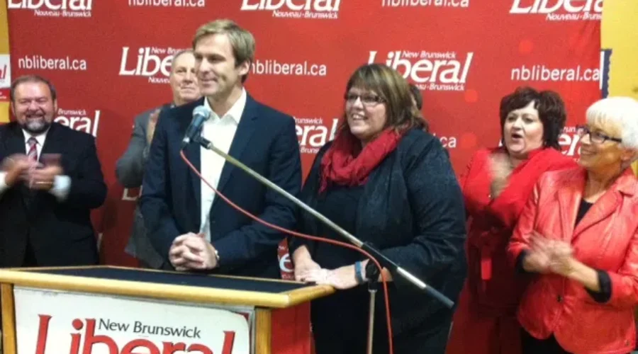 Liberals Rally To Support Shelley Rinehart