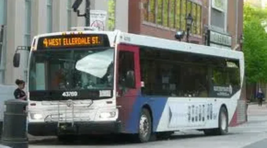 Council Learns Of Super Deficit At Saint John Transit