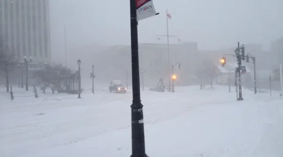 STORM CENTRAL VIDEO: Blizzard Shuts Down Saint John
