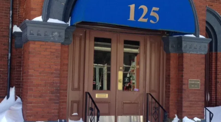 The Union Club May Be Changing Hands