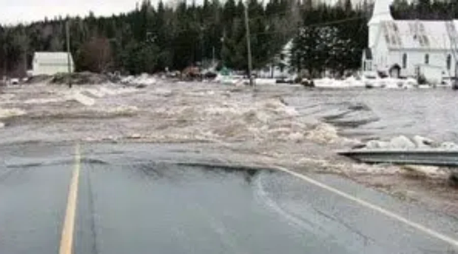 Lake Utopia Reaching Flood Warning Stage