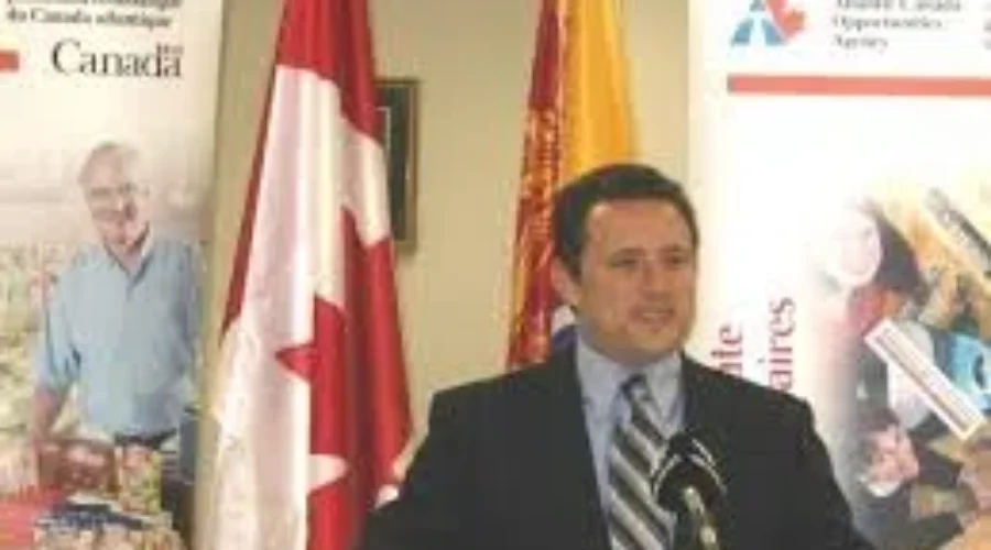 Federal Cabinet Minister Defends What’s Being Spent On Infrastructure