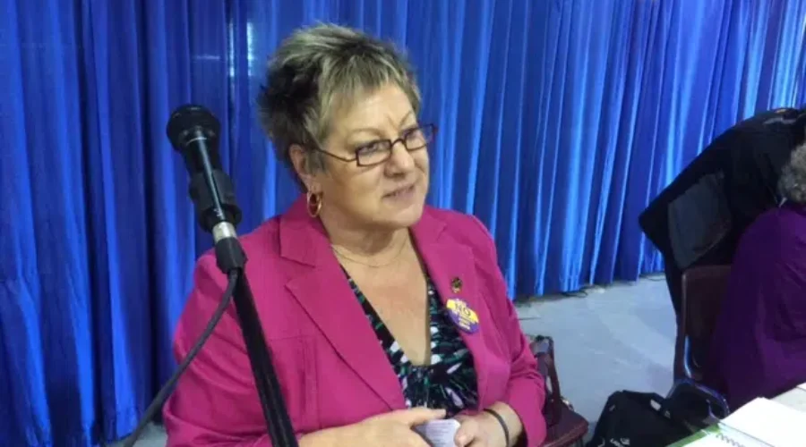 Seniors Say They’re Not Looking For Free Ride