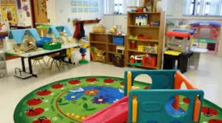 Warnings About Daycare Cuts