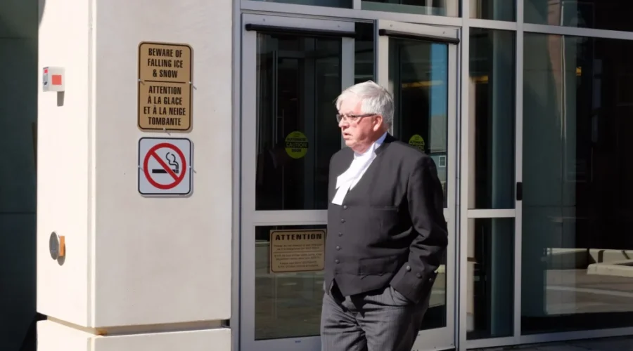 VIDEO: Oland Jury Is Shown Surveillance Footage From Thandi’s Restaurant