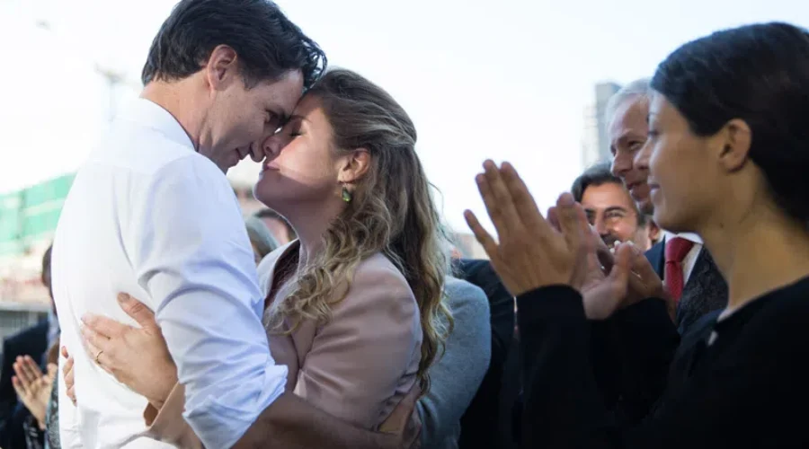 Liberals Win Majority Government