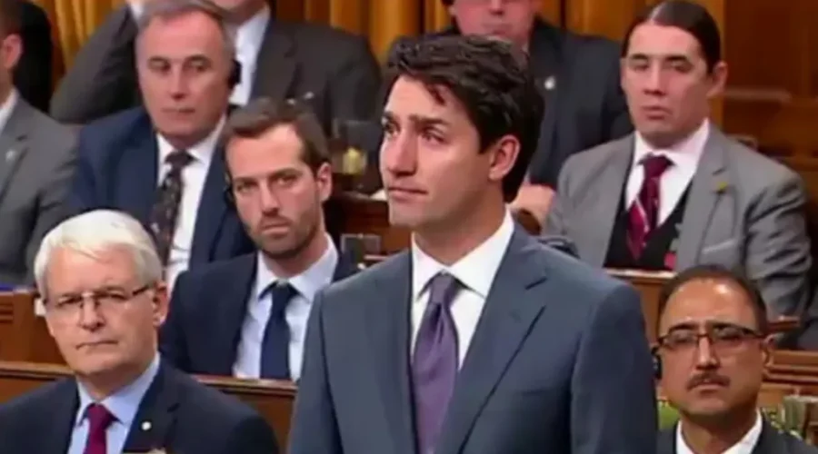 Justin Trudeau Unveils Liberal Platform