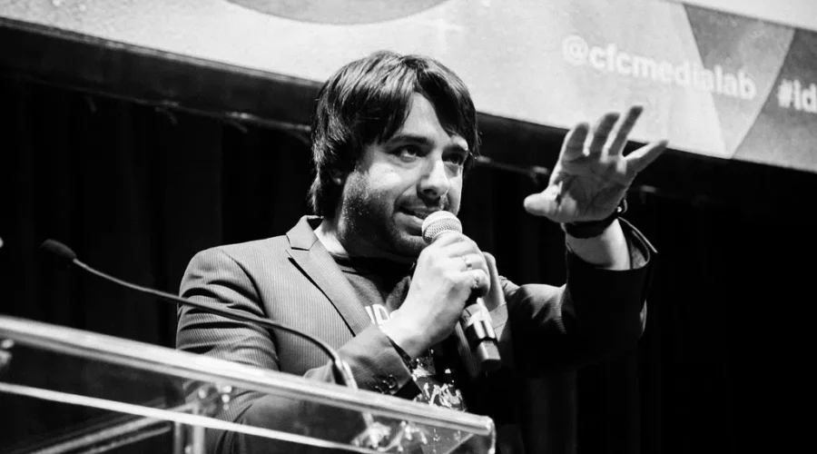 Sexual Assault Services React To Ghomeshi Acquittal