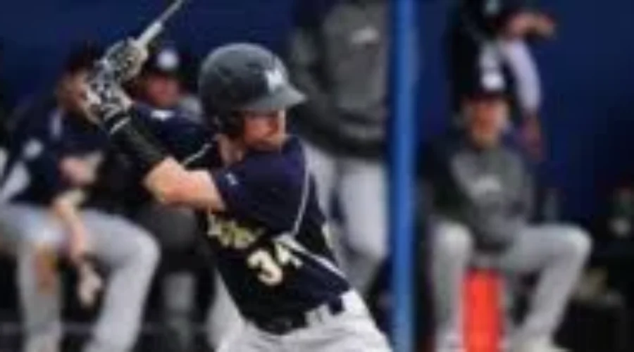 Saint John Alpines Sign Import Player Ryan Owens