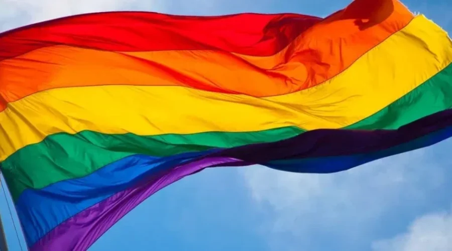 Mourners Gather At Riverfront Park To Honour Orlando Shooting Victims