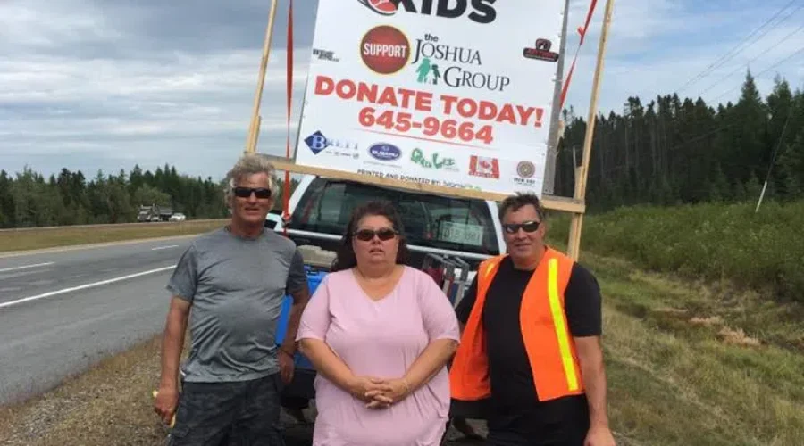 Joshua Group Walk Entering Home Stretch