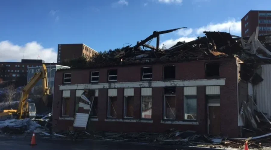 Tearing Down the Old City Laundry Building