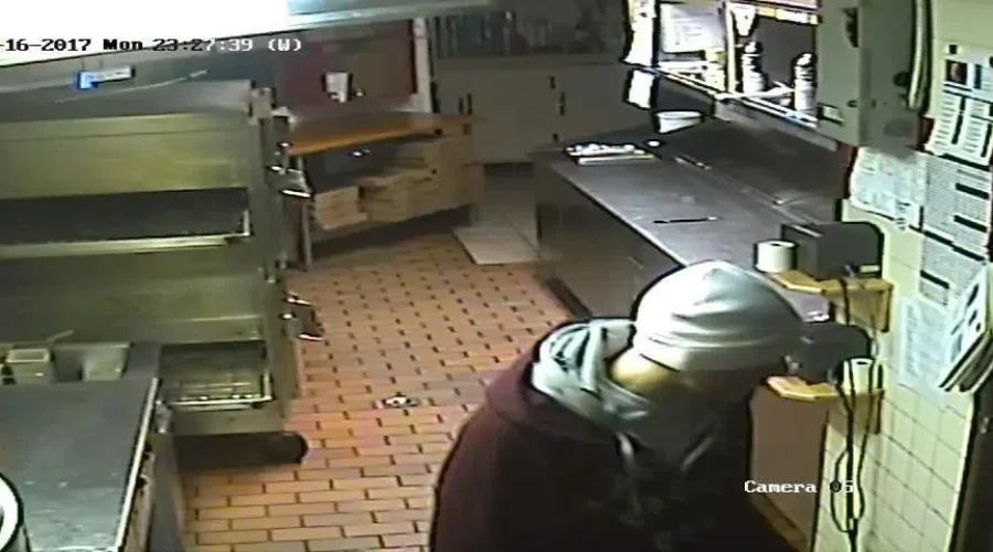 Police Release Photos From Uptown Break-in