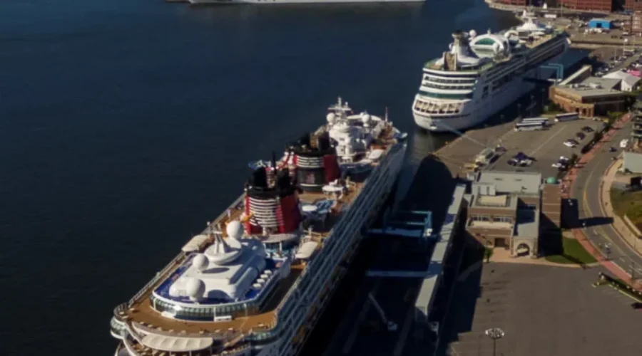 The 2017 Cruise Ship Season Includes 12 Double Ship Days And Starts in April