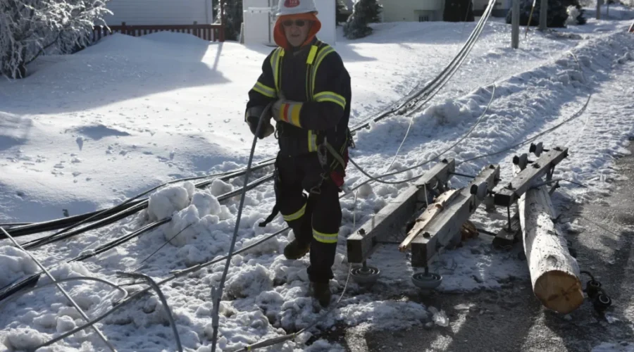 Communities Come Together During NB Ice Storm