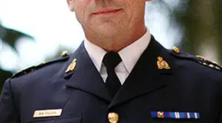 RCMP Commissioner Announces Retirement