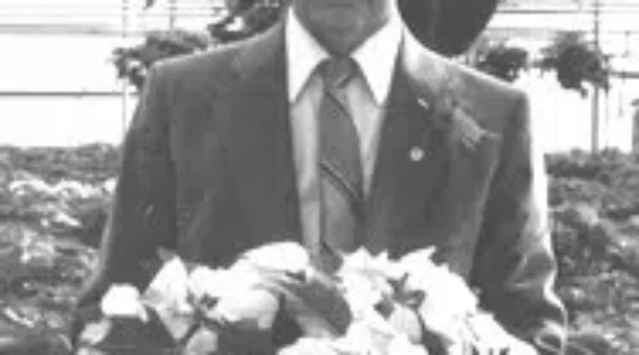 Bruce Peacock Passes Away