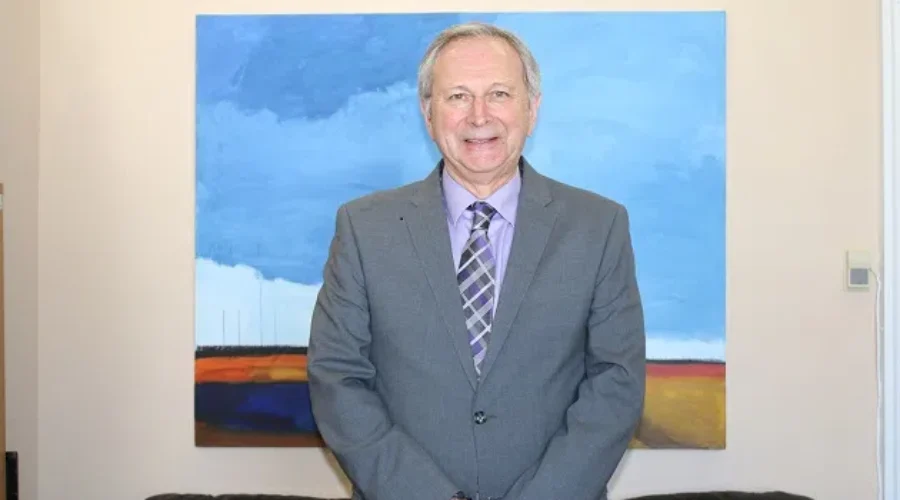 Higgs Says Cover Up Is Falling Apart