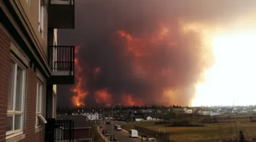 Fort McMurray Fire Leaves Firefighters Showing Signs Of Mental Health Issues