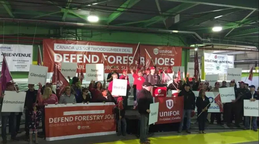Unifor Members Rally For Softwood Lumber Deal With The US
