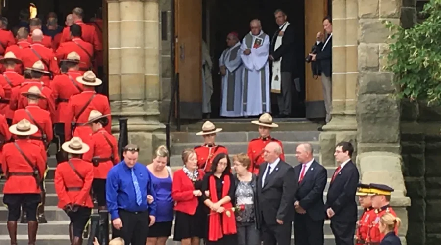 Hundreds Pay Tribute To Fallen Mountie