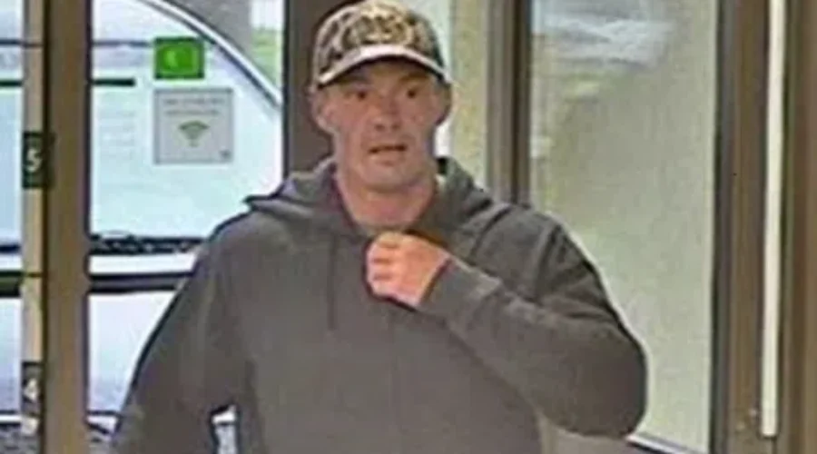 Canada Wide Arrest Warrant Issued For Man Wanted In Relation To Bank Robbery