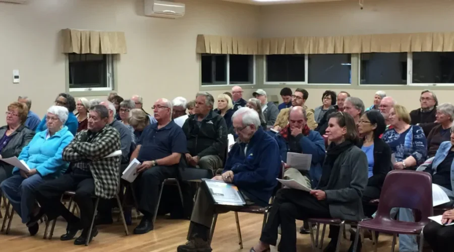 Opposing Views On Having Medavie Manage 811, ANB and Extra Mural