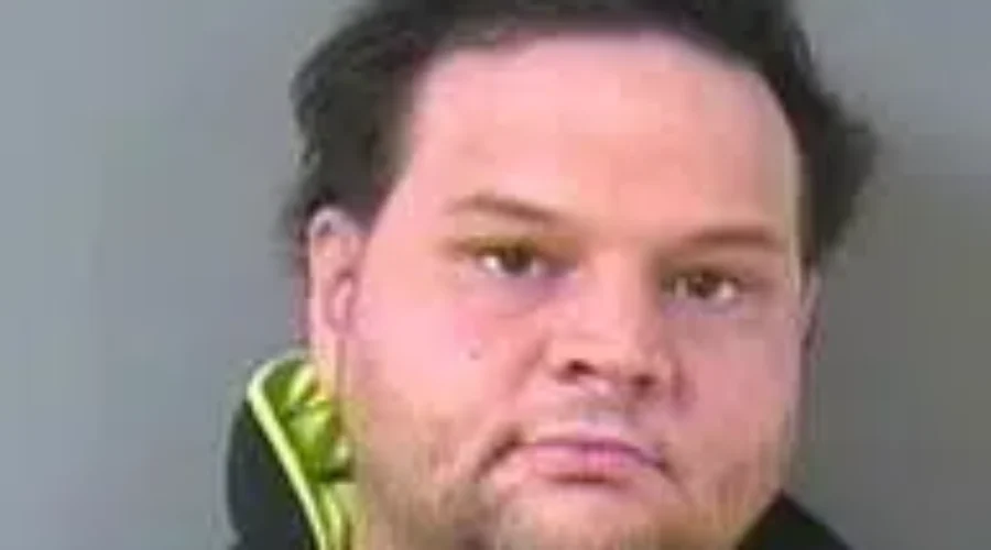 Mounties Need Help To Find Wanted Man