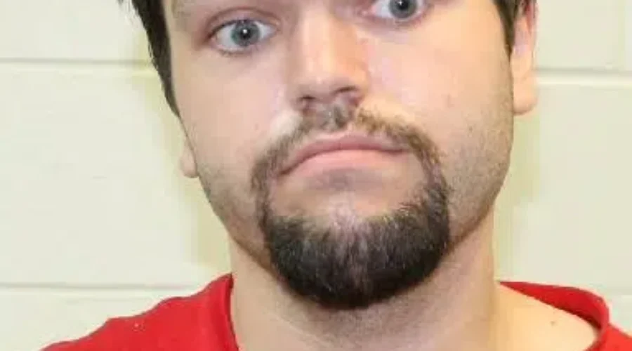 Woodstock Police Ask Public To Watch For Man Wanted On Arrest Warrant