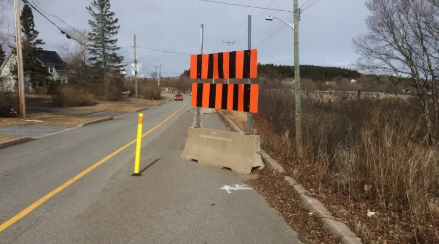 Common Council Receives Options On Slope Failure Along Sand Cove Road