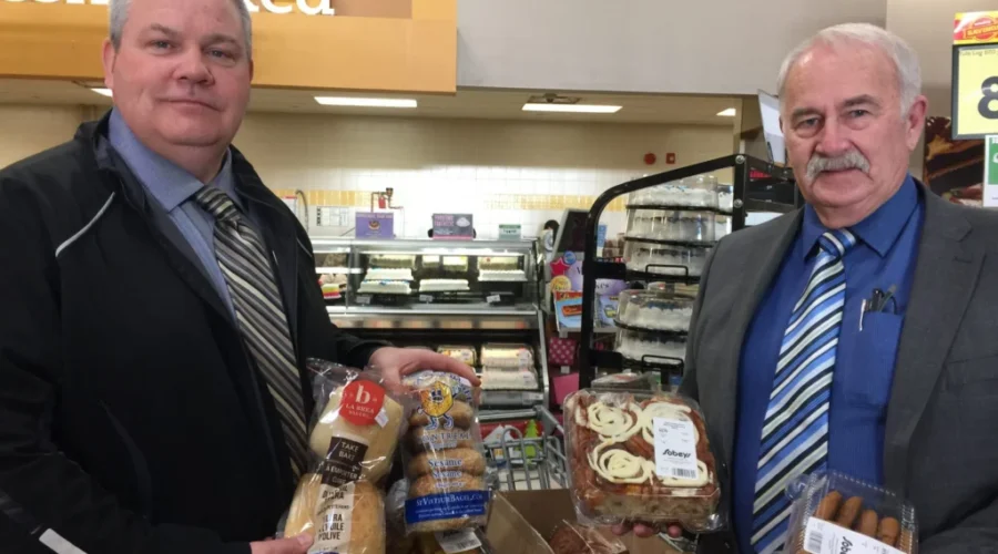 A New Program See Lots Of Food Reach Those Who Need It Most