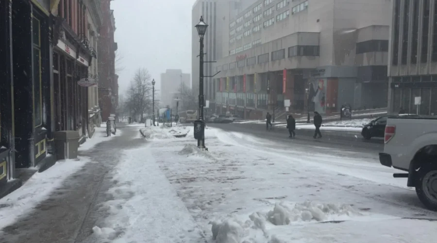 A Spring Nor’easter Makes Driving and Walking Tough