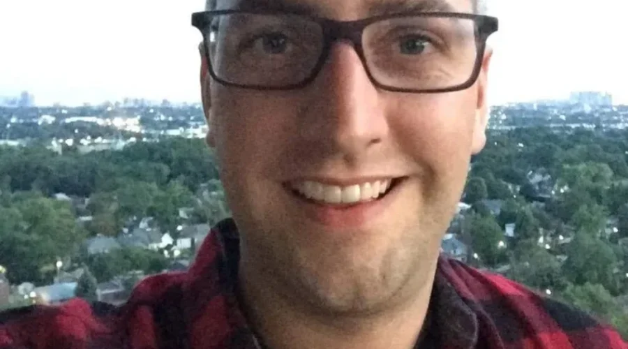 Using FB To Put Friends and Family At Ease After Toronto Van Attack