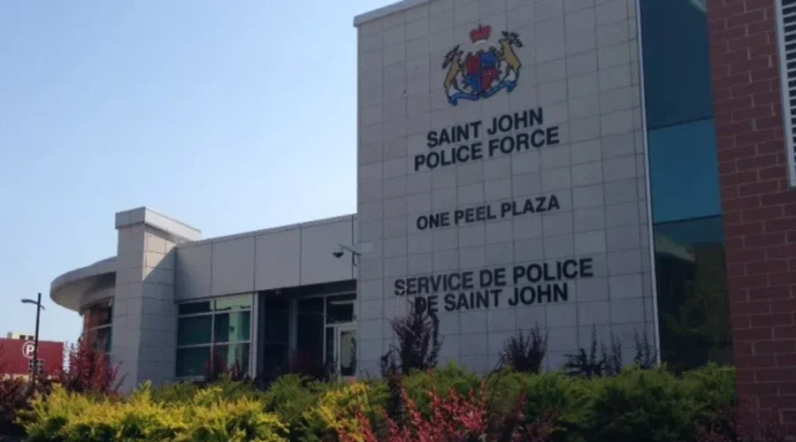 Peel Plaza Evacuated After Odour Detected