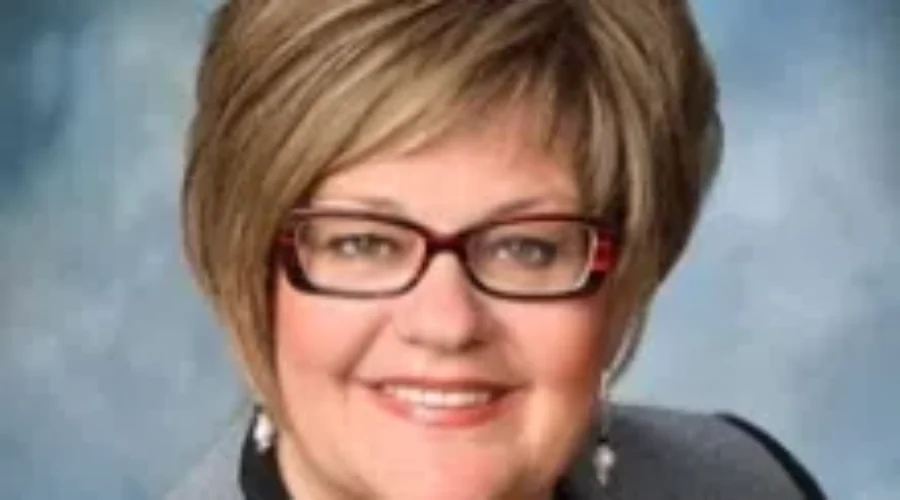 MLA Madeleine Dube Named VP Of U de M Edmundston Campus