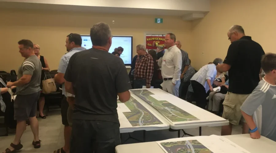 Darlings Island Residents Are Told They Are Not Getting That New Road Until 2019