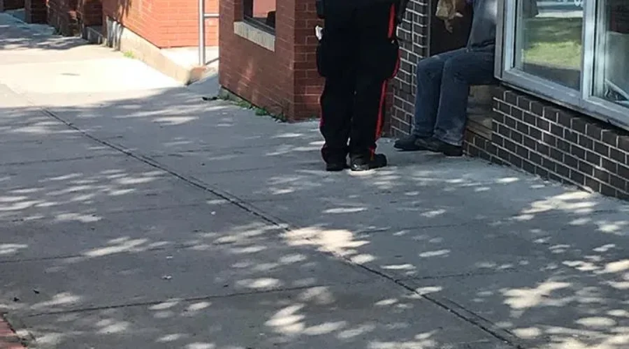 Officer’s Kindness Goes Viral On Facebook