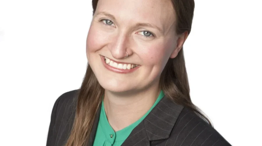 Greens To Mull Over The Throne Speech