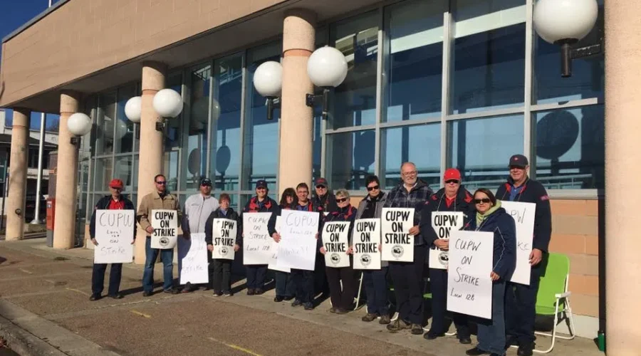 Rotating Strikes Hit Bordertown