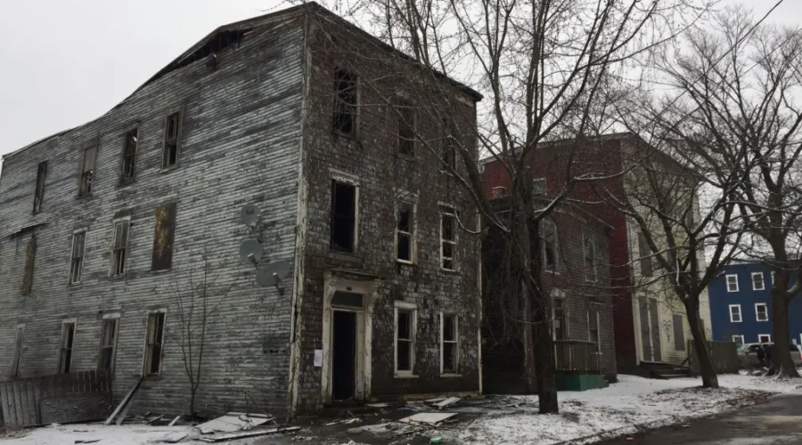 UPDATE: Suspicious Fire To Bring Down Building Early
