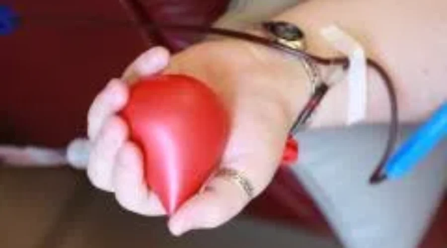 Blood Donation Encouraged Over The Holidays