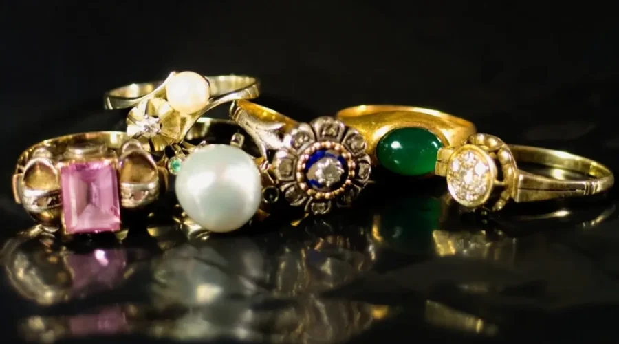 Peoples Jewellers In McAllister Place Closing