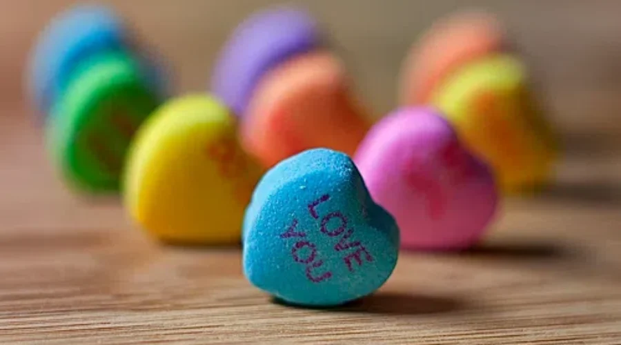 Survey Reveals Top Gift Choices For Valentines Day
