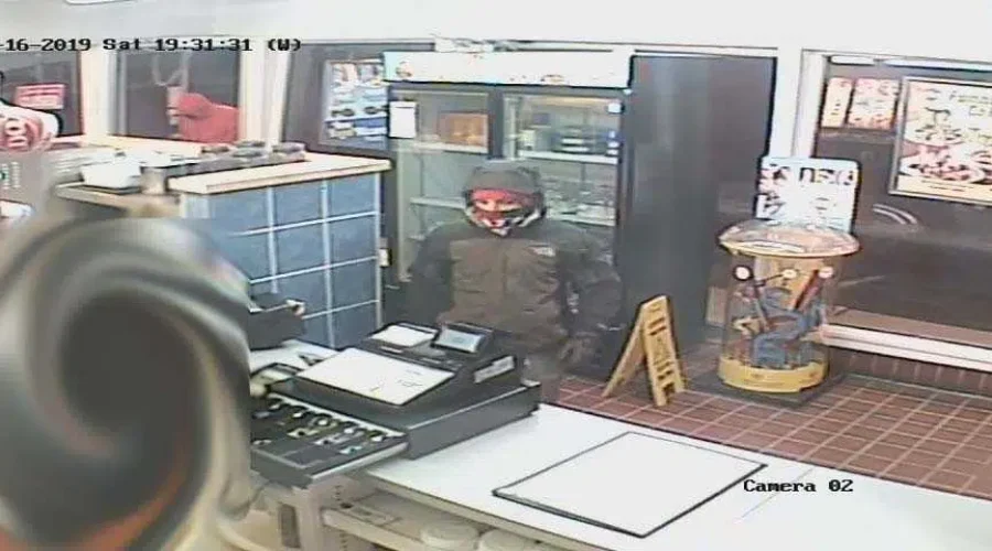 City Police Probe Dairy Queen Robbery