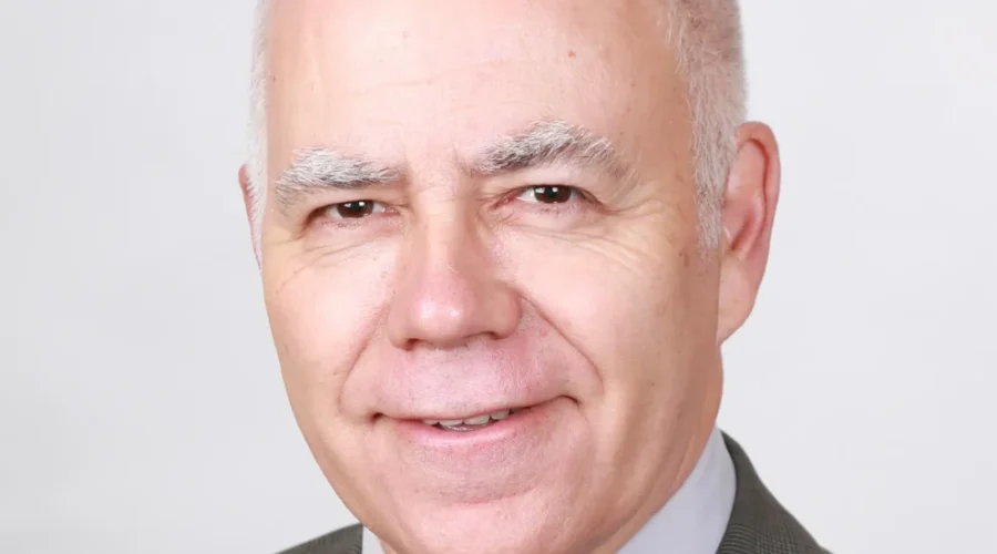 Green Leader Launches Renewable Energy Tour