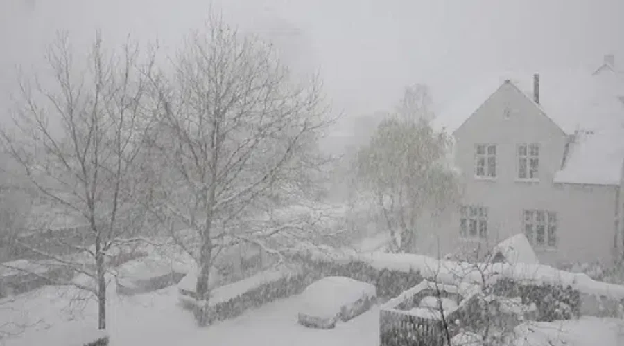 Police Warn Drivers To Stay Off The Roads